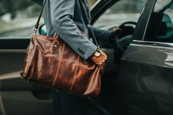 Removing Oil-Based Perfume Stains from Leather Handbags