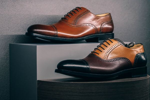 How to Dye Leather Shoes